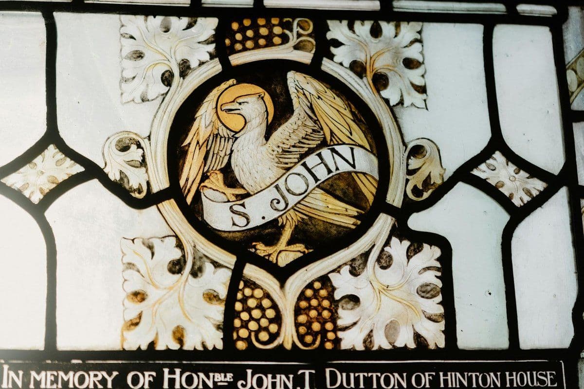 stained-glass-light-lead-pieces.jpg