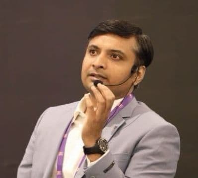 sunny shah photo